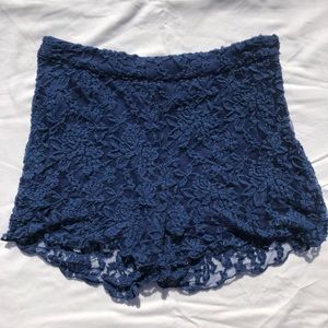 Forever 21 navy lace shorts